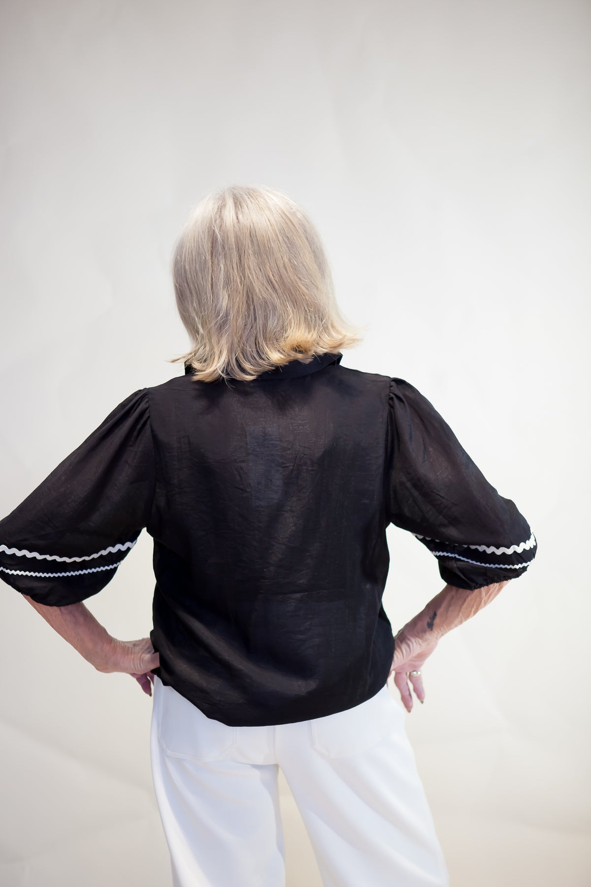 Camille Contrast Trim V- Neck Blouse