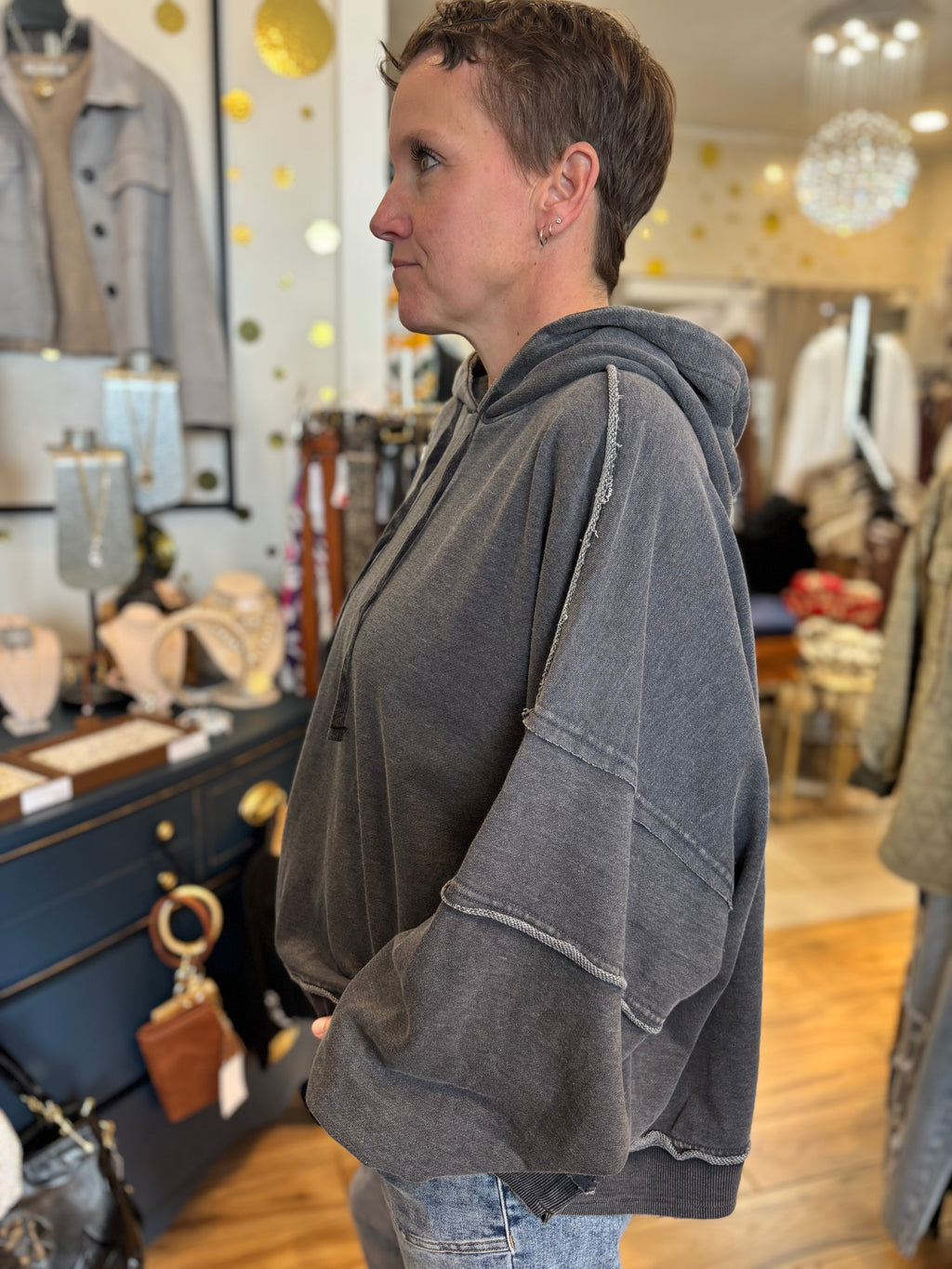 Easel Glen Flowy Detailed Hoodie