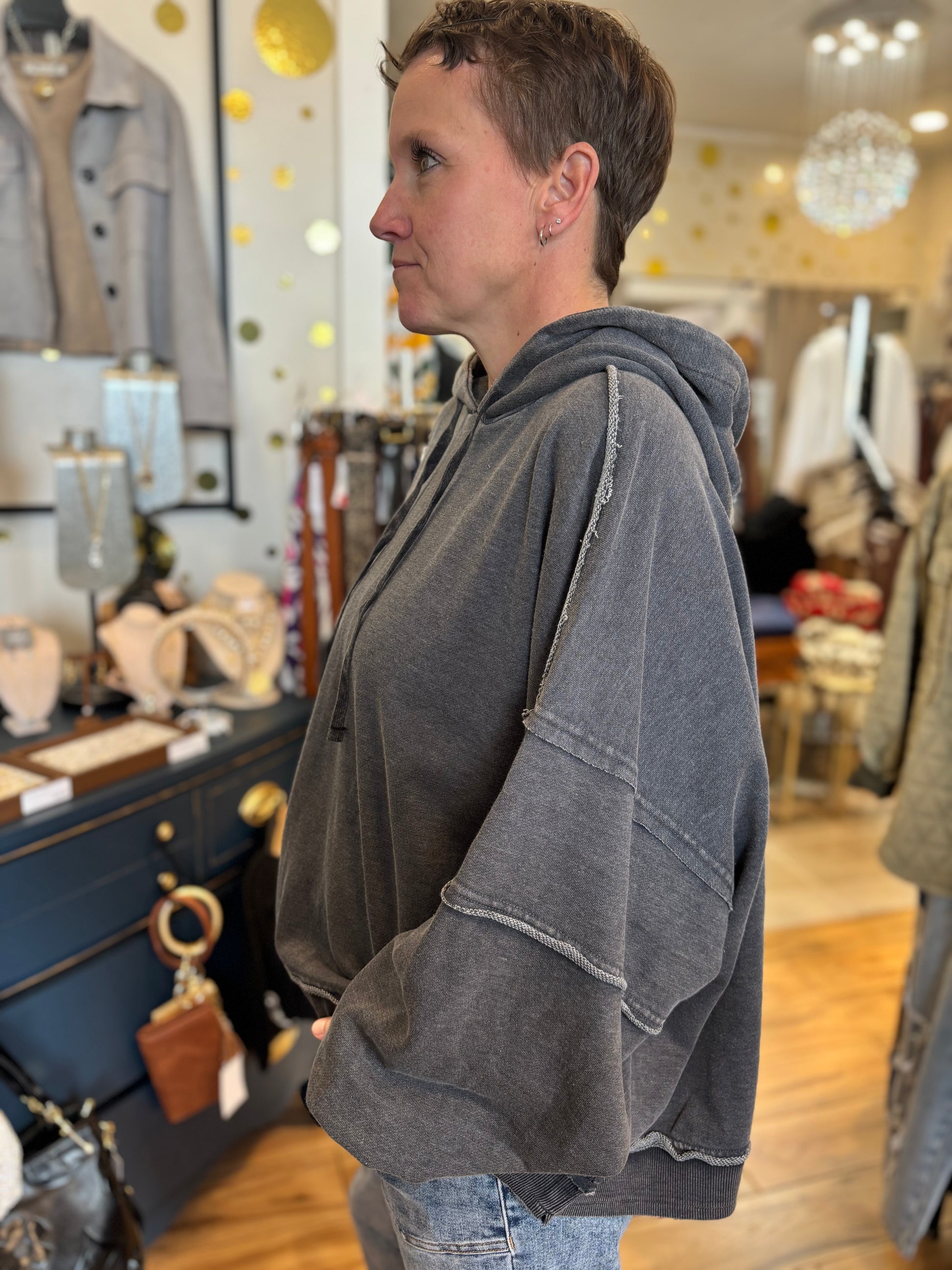 Easel Glen Flowy Detailed Hoodie