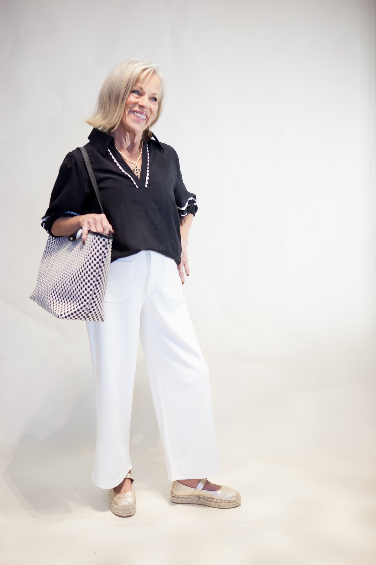 Camille Contrast Trim V- Neck Blouse
