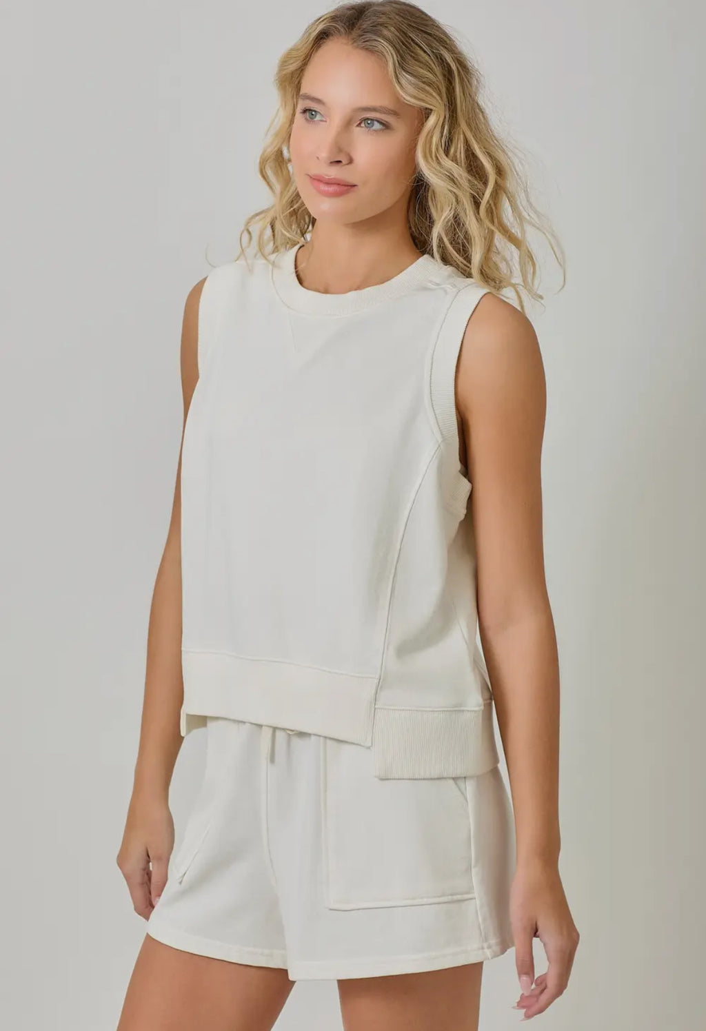 Inti Sleeveless Terry Tank