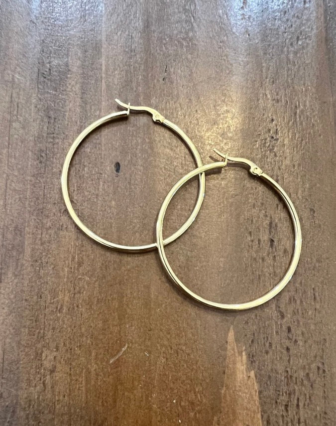 Bubs and Sass Classic Hoop