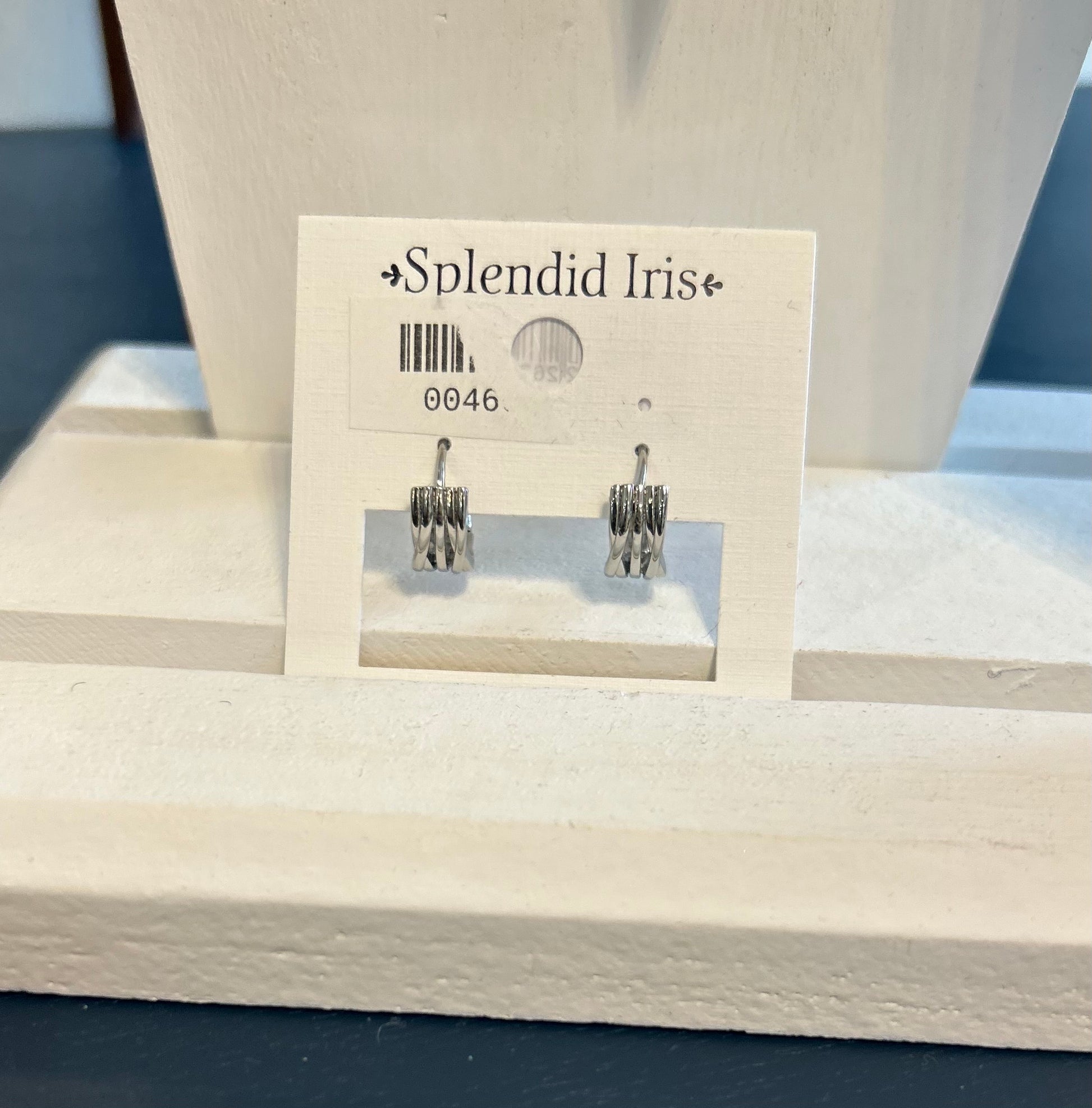 Splendid Iris Small Billow Earrings