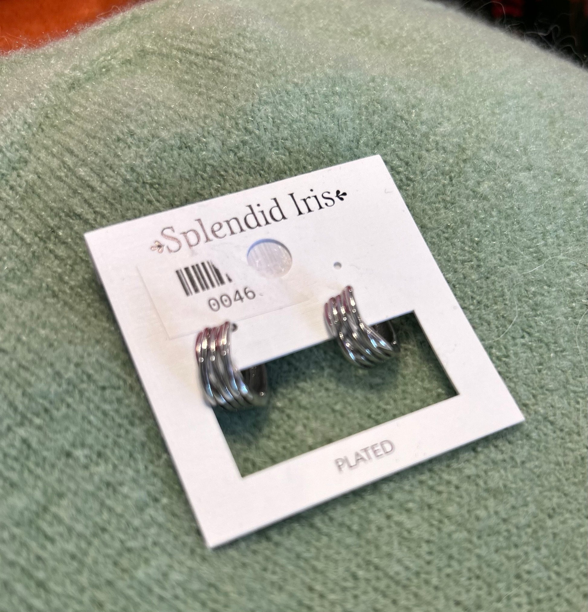 Splendid Iris Small Billow Earrings