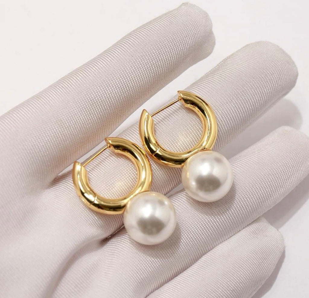Chunky Gold-Toned Pearl Hoops