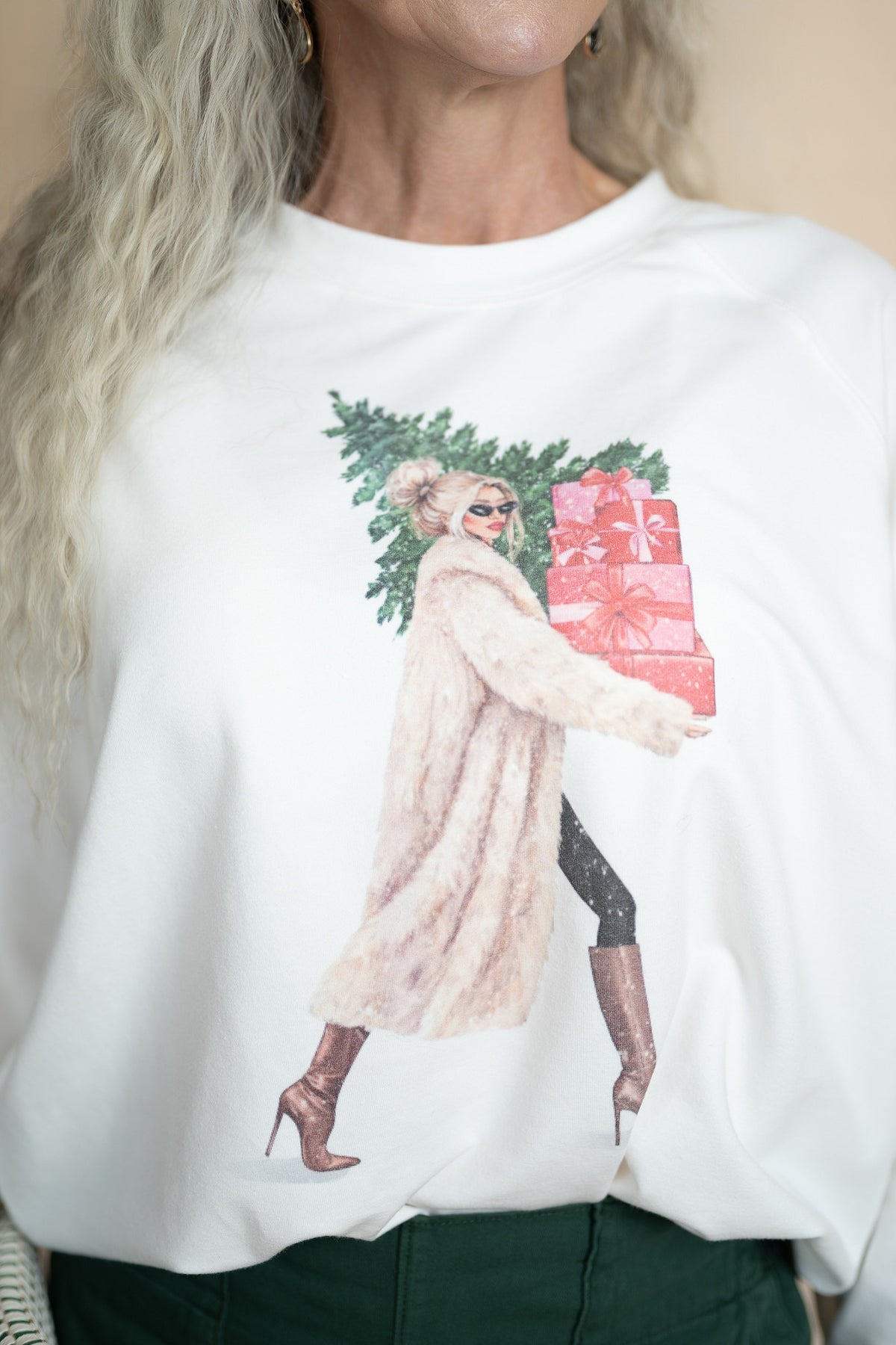 Noelle Holiday Graphic Sweatshirt
