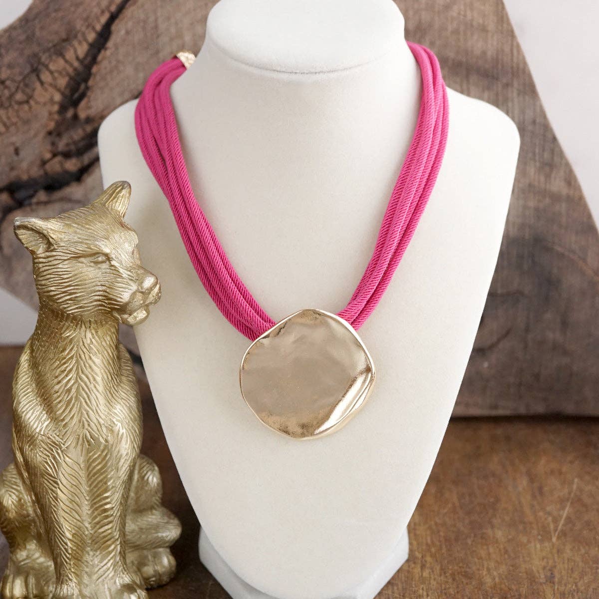 Golden Current – Multi-Cord Coin Pendant Necklace