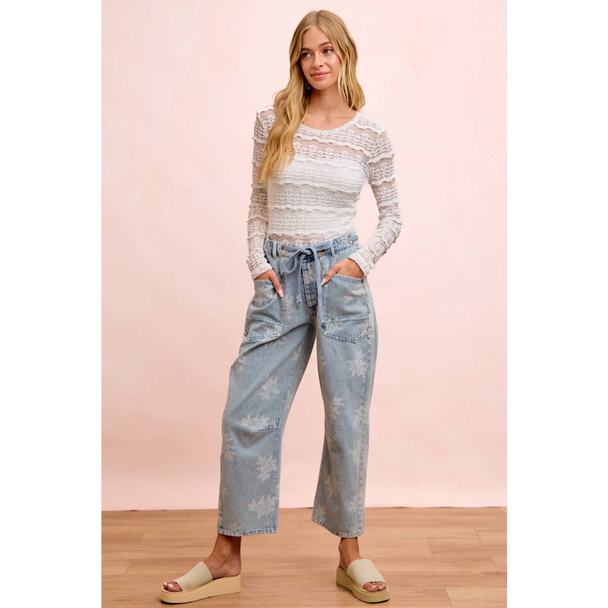 ROSE PRINTED WASHED DENIM PANTS WITH WAIST BELT