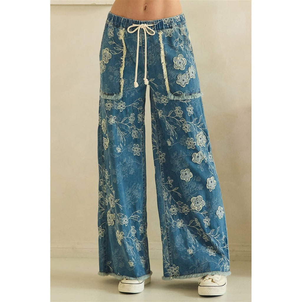 FLORAL PATCH EMBROIDERED DENIM PANTS
