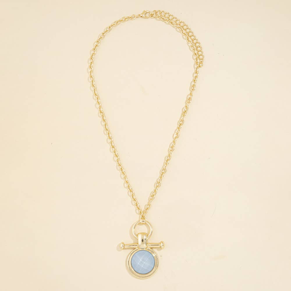Chunky Chain Necklace With Round Stone Pendant