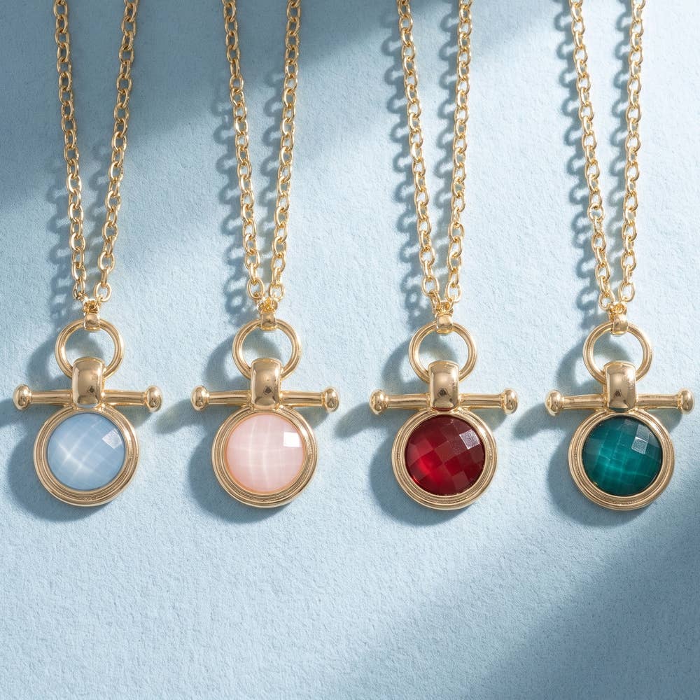 Chunky Chain Necklace With Round Stone Pendant