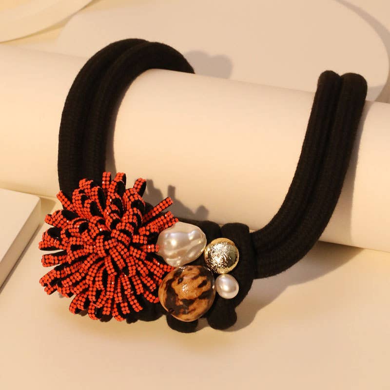 Bloom Necklace with Pearl & Crystals Accents in Black