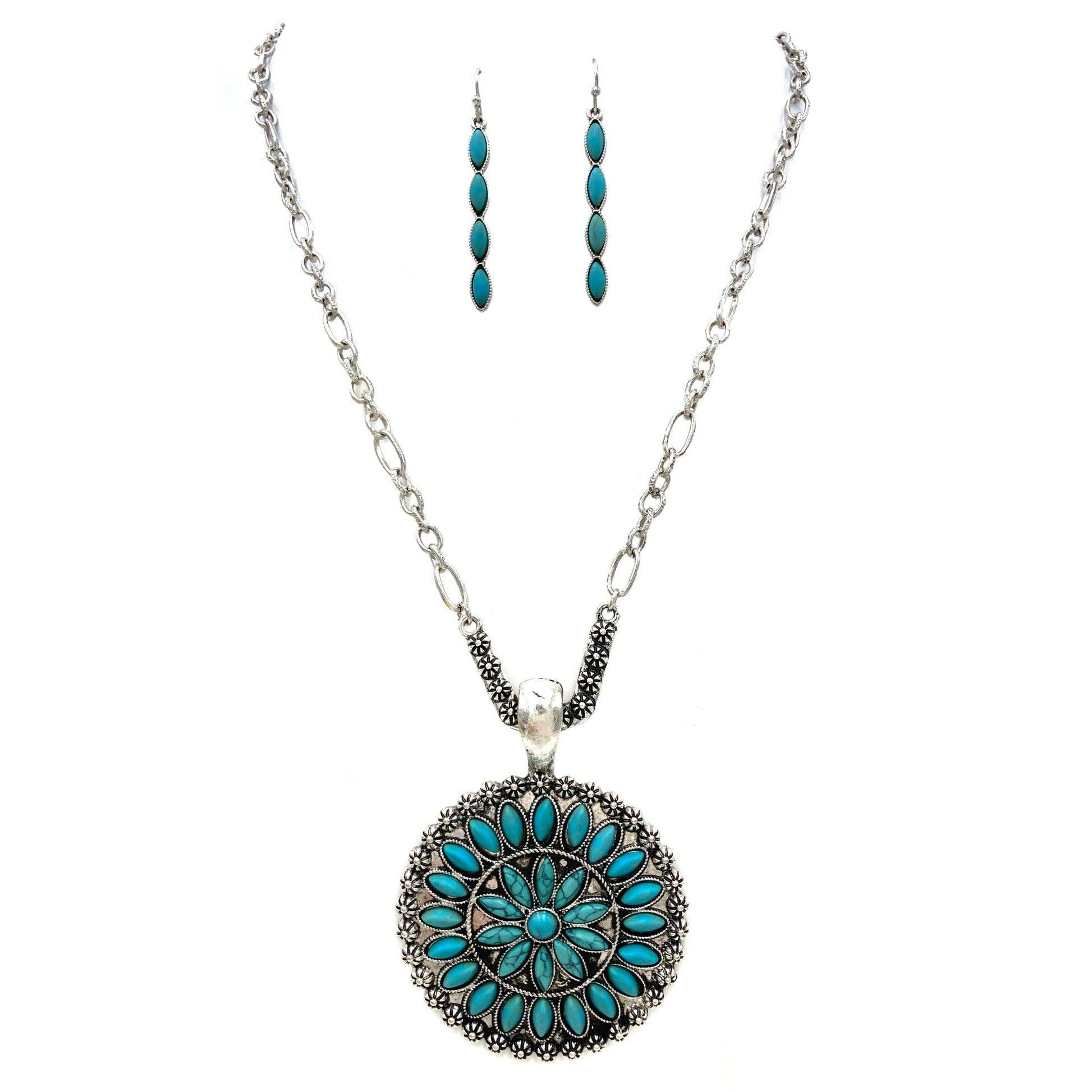 Cabochon Stone Circle Pendant Necklace