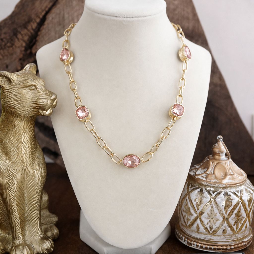 Brilliant Bond – Short Crystal Station Necklace
