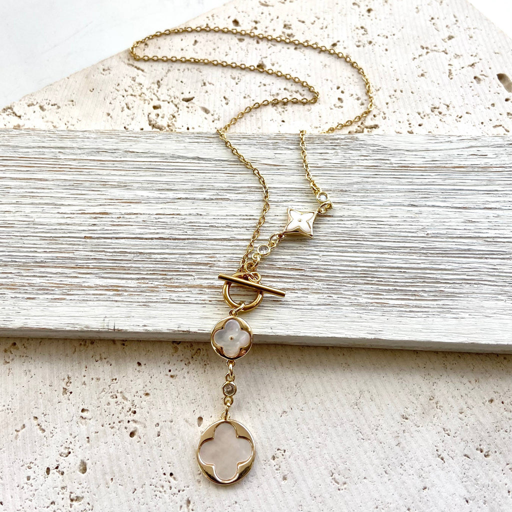 Clover Quatrefoil Shell Pearl Necklace