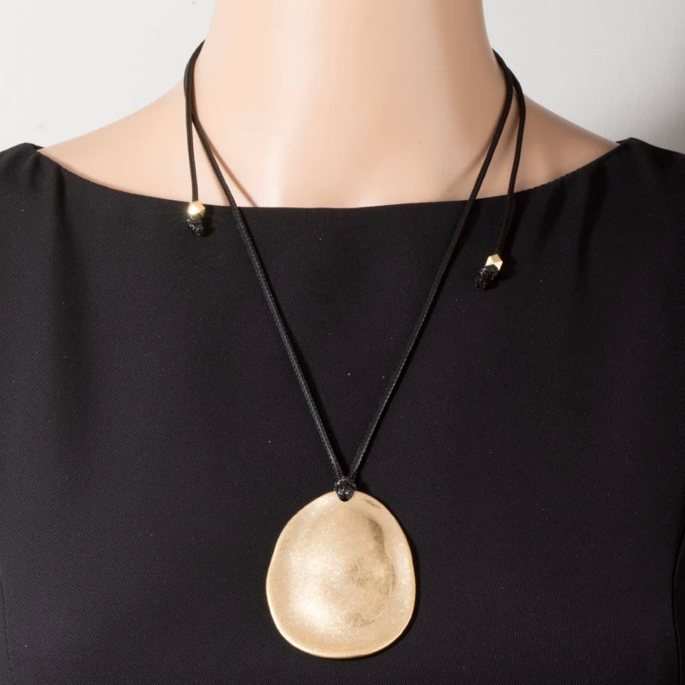 Adjustable Cord Oval Metal Disc Pendant Necklace