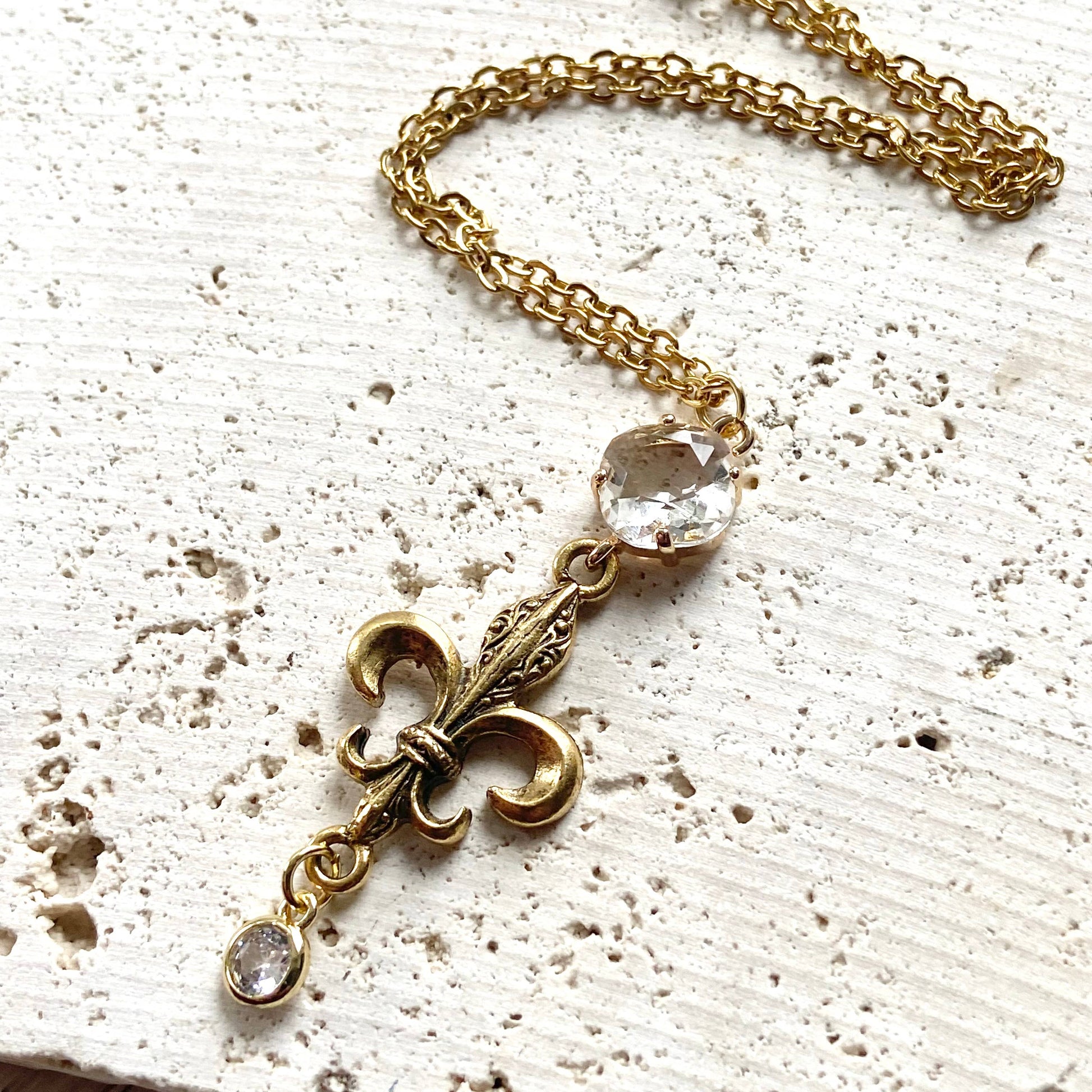 Fleur de Lis Lys Necklace (French Louisiana Quebec Paris)
