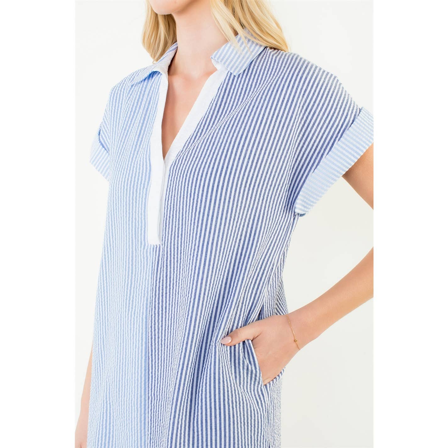Short Sleeve Split Striped V-Neck Dress