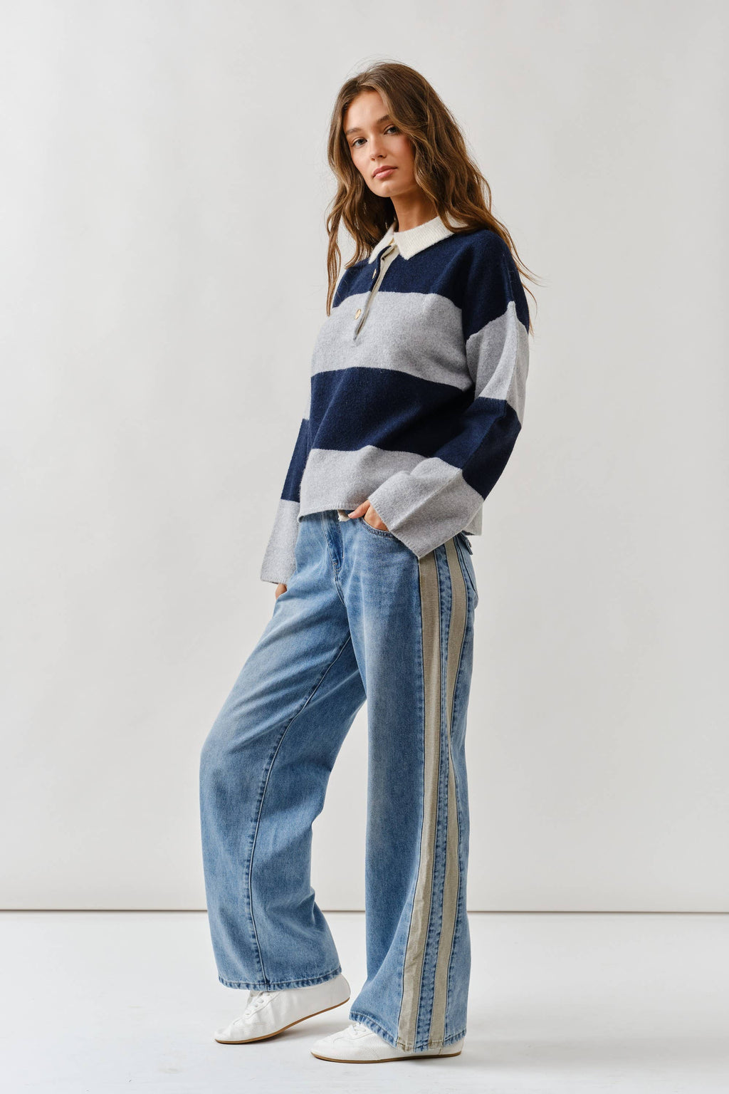 Contrast Line Detail Jeans