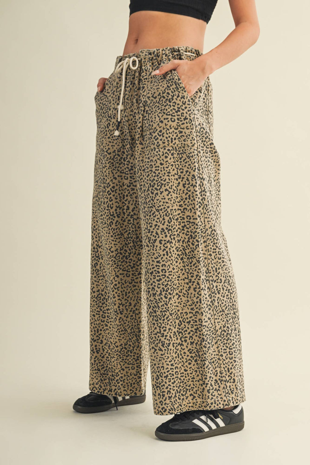 Spotted Print Drawstring Wide-Leg Trouser