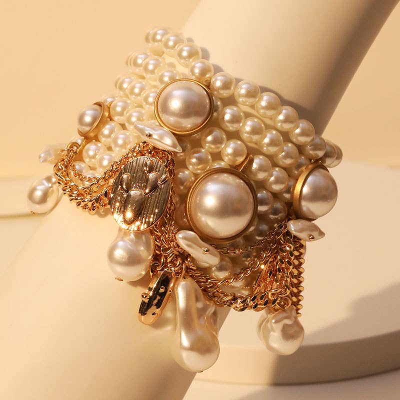 Opulent Pearlies Bracelet with Textured Gold Details