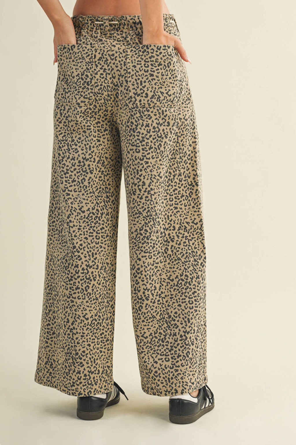 Spotted Print Drawstring Wide-Leg Trouser