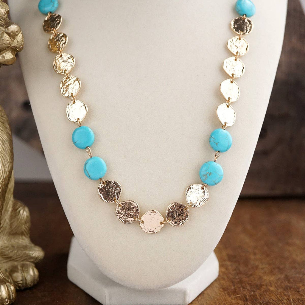 Desert Rhythm – Beaded Necklace with Textured Gold Coins