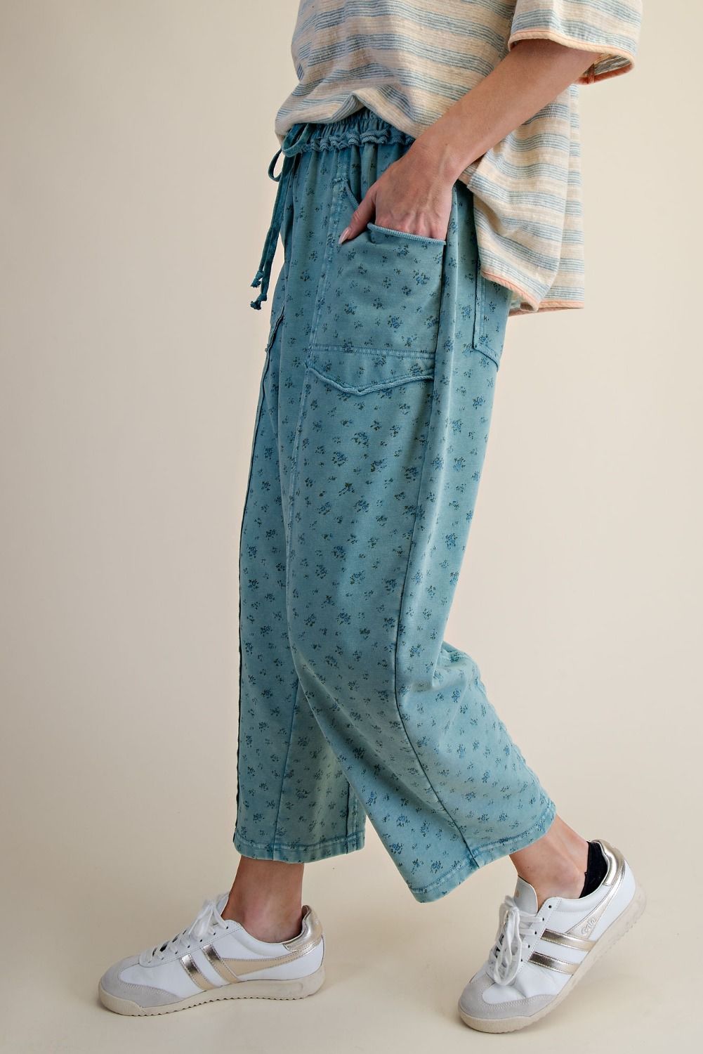 Easel Ditsy Printed Washed Terry Pants