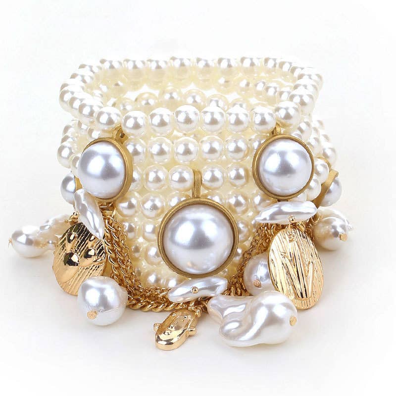 Opulent Pearlies Bracelet with Textured Gold Details