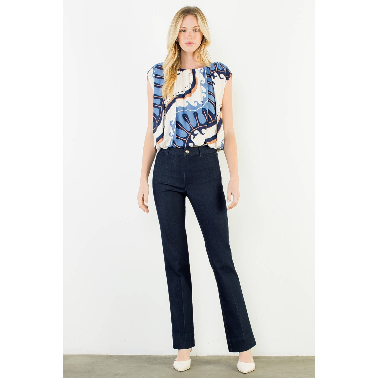 Sleeveless Abstract Top