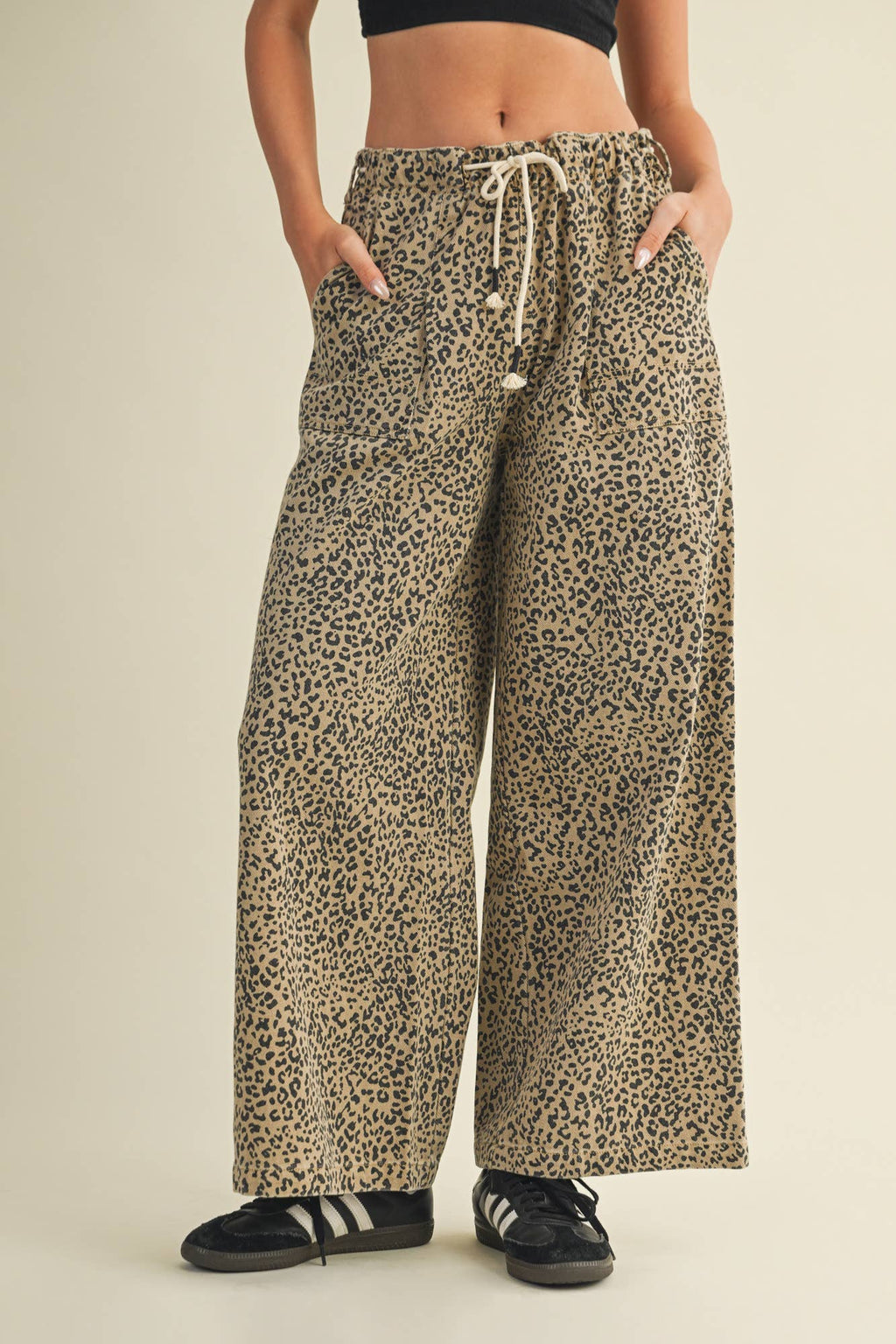 Spotted Print Drawstring Wide-Leg Trouser