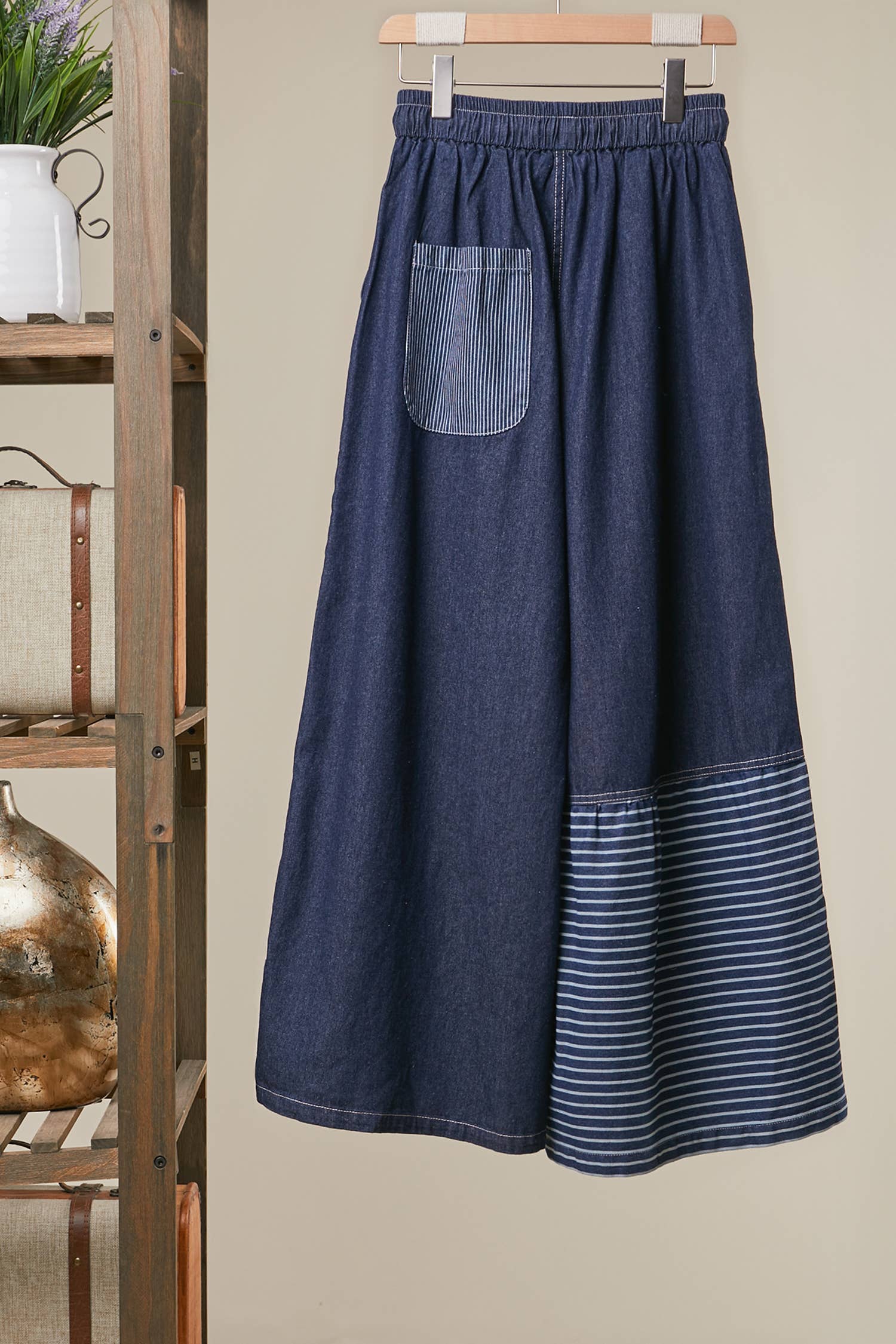 Frayed Star Patch Denim Wide Pants