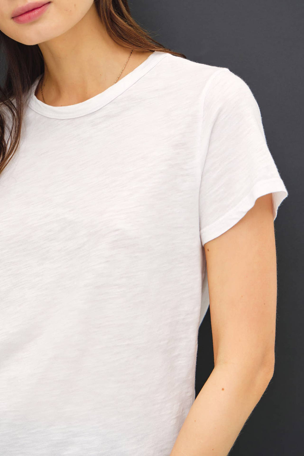 Basic Essential White Tee