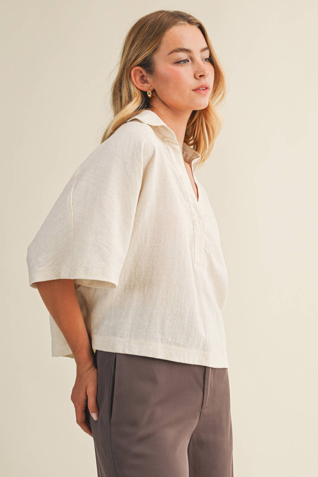 Textured Drape Sleeve Collared Blouse
