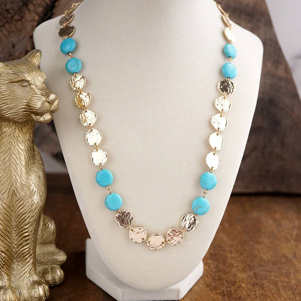 Desert Rhythm – Beaded Necklace with Textured Gold Coins