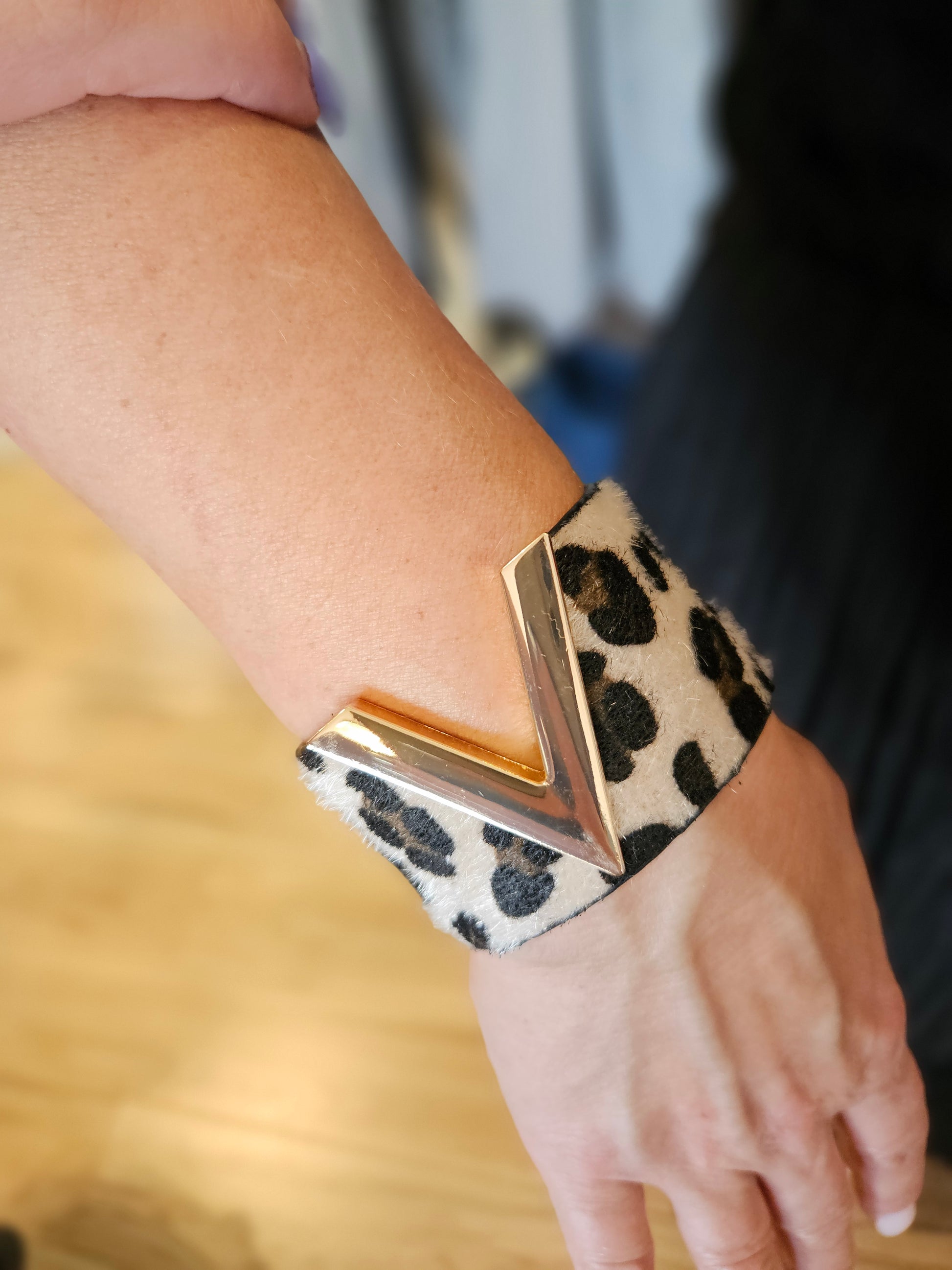 V Bracelet w/ Snap Closure